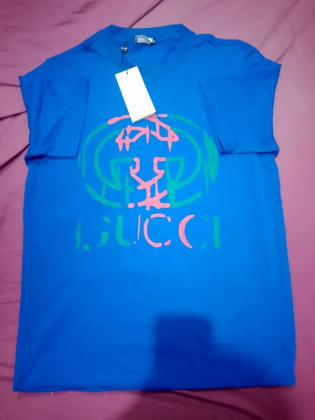 T-shirt bleu stylé Gucci