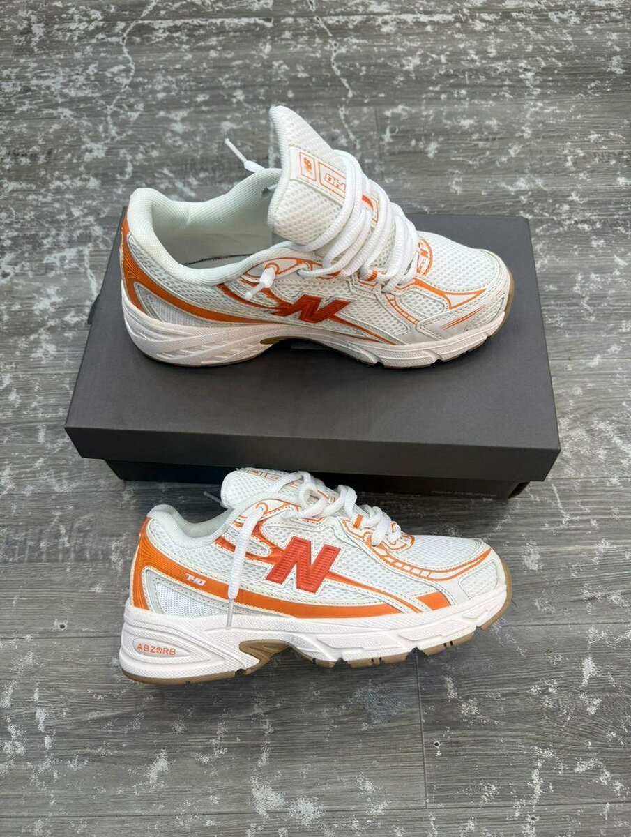 Basket New balance 740