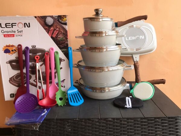 Lefon 23pcs Nonstick cookware  With ladle and Grill Pan