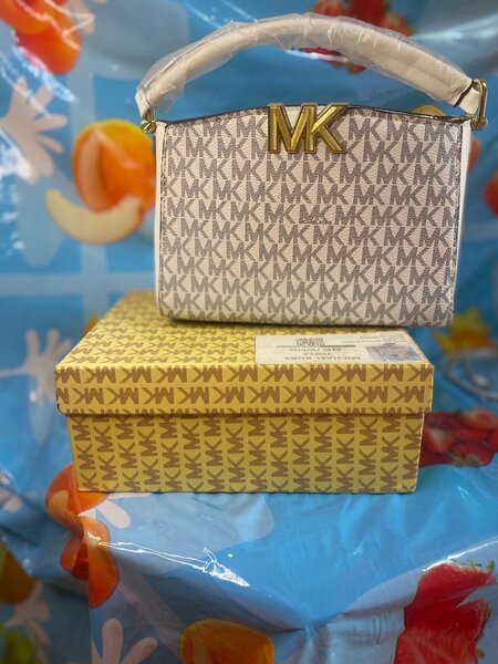 Sac à main élégant MK