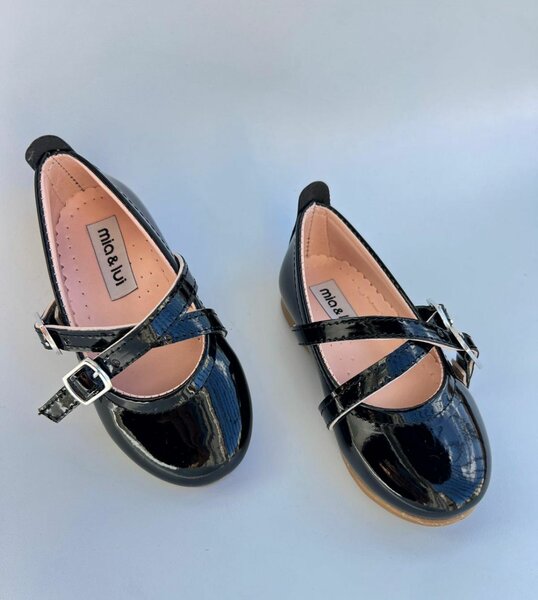 Chaussures vernies fille