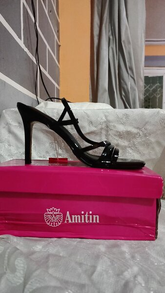 Sandales à talons élégantes