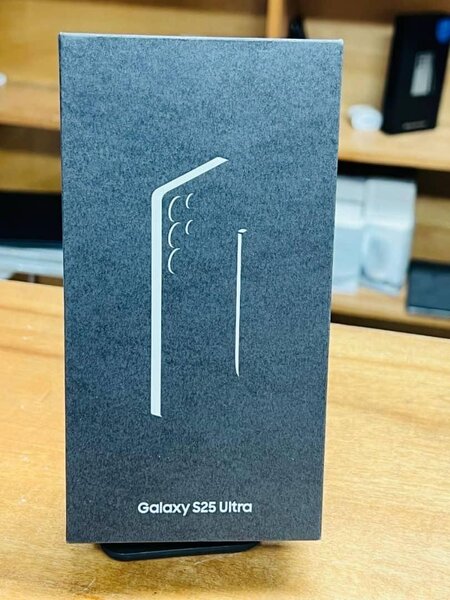 Galaxy S25 Ultra Smartphone