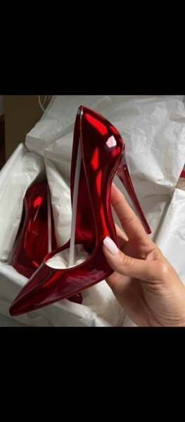 Escarpins LOUBOUTIN
