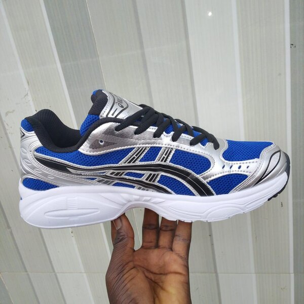 Chaussure running homme Asics
