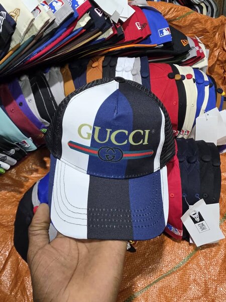 Casquette élégante luxe