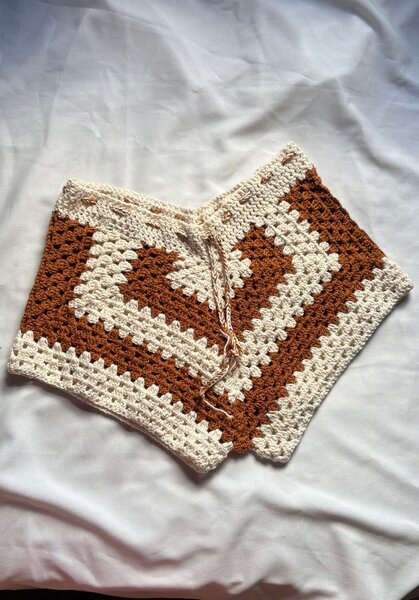 Shorts en crochet féminin