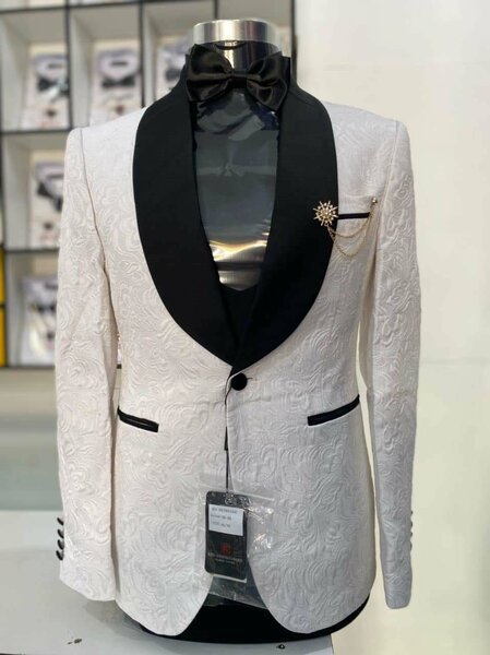 SUIT TUXEDO