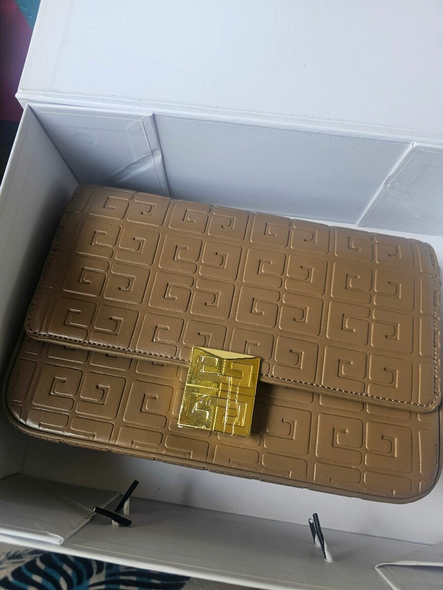 Sac à bandoulière élégant