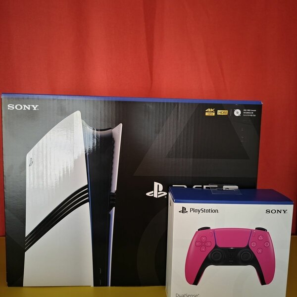 PlayStation 5 Pro avec Manette