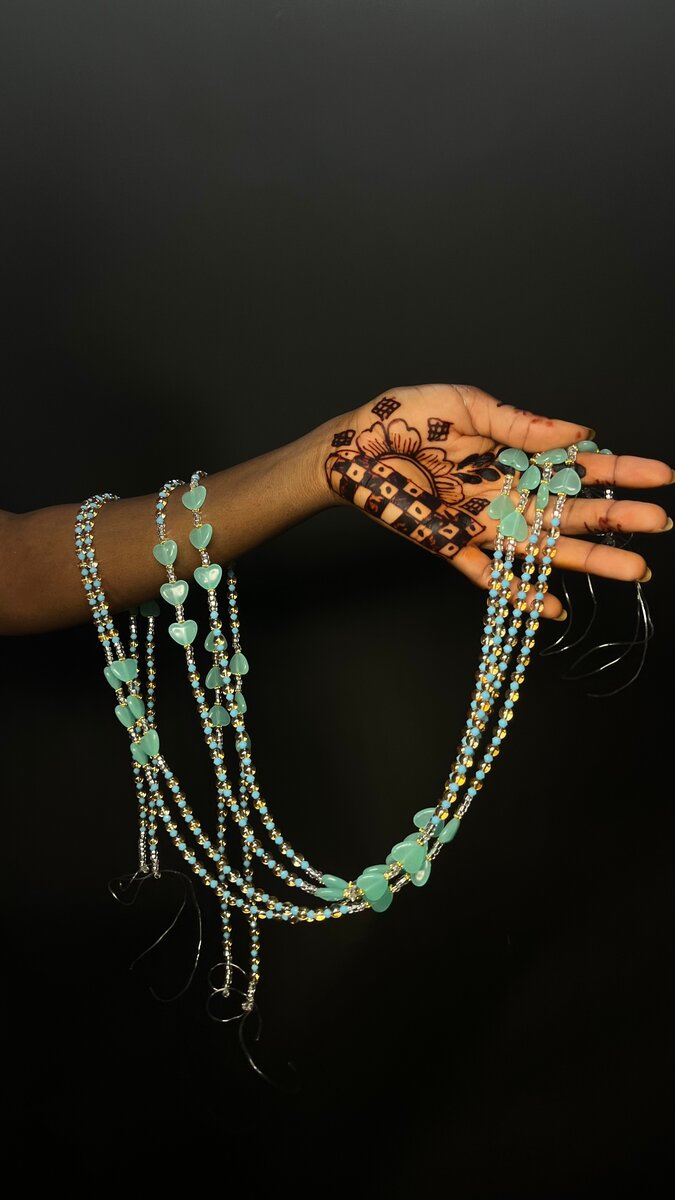 Perles au reins ( bayas )