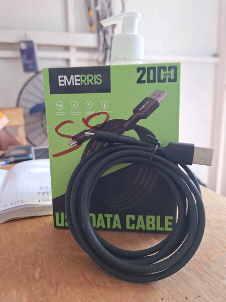 Câble USB Emerris 2M