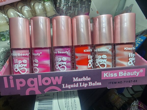 Kiss Beauty Marble Liquid Lip Balm