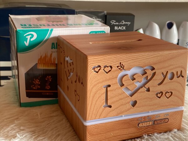 Colourful Flame Lamp Aroma Diffuser/Air Freshener