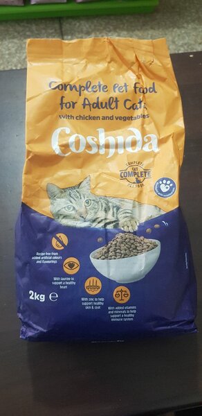 Highly Nutritious Coshida Complete Cat Food