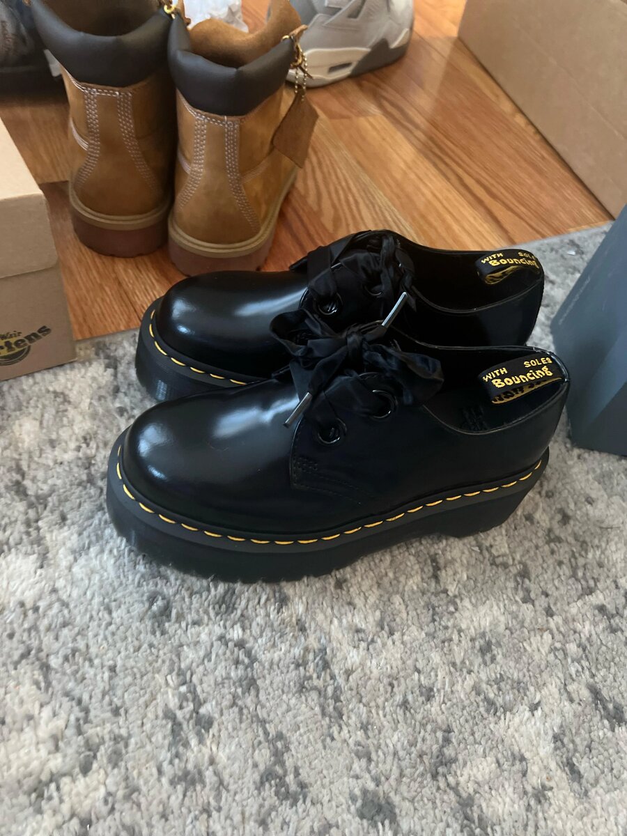 Original Dr.martens shoe