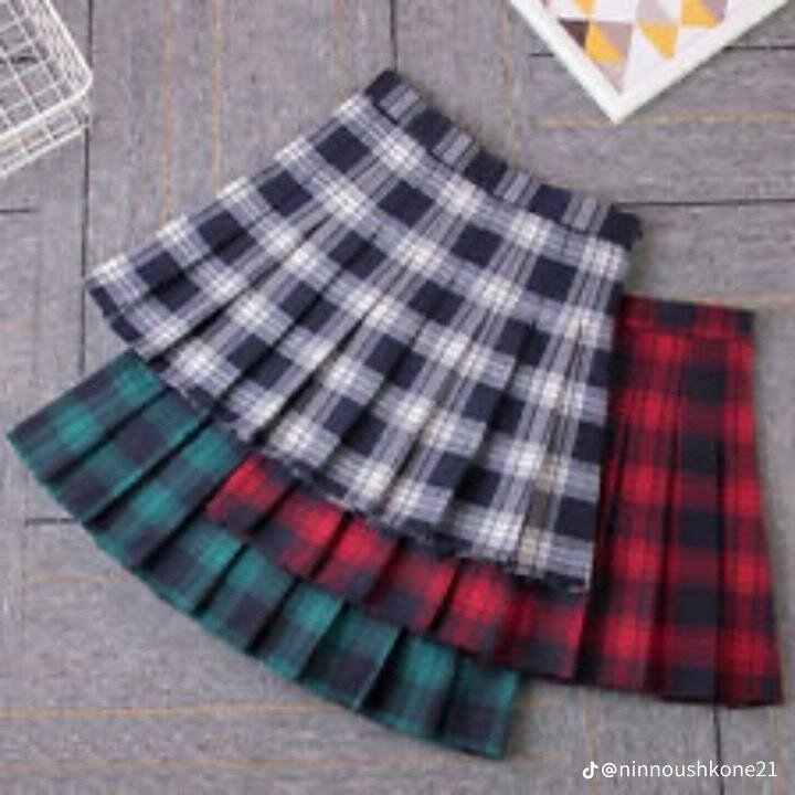 Jupes plissées à carreaux