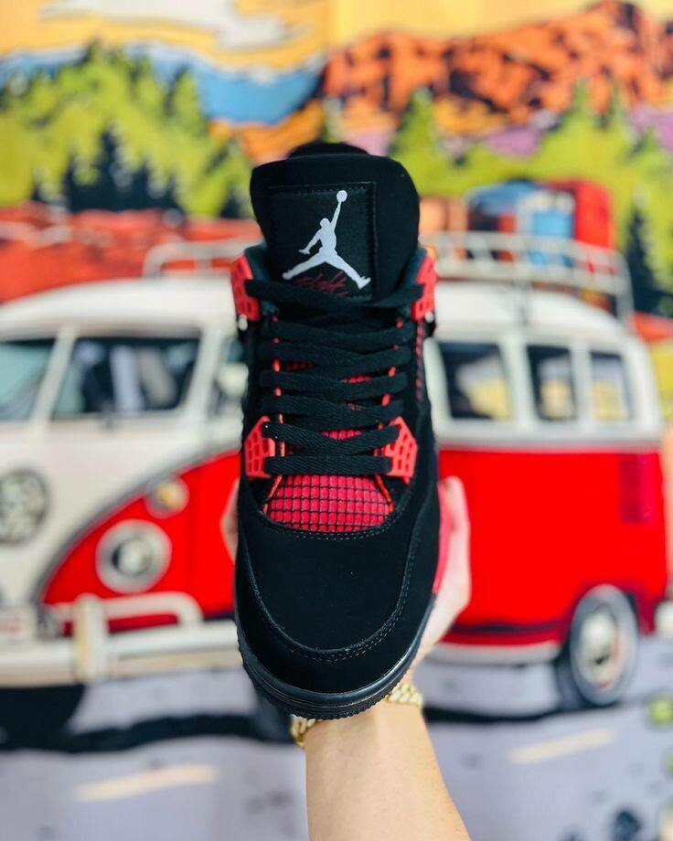 Jordan 4's