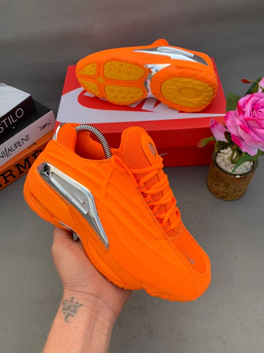 NIKE HOT STEP 2 - TOTAL ORANGE