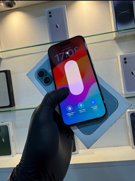 iPhone 16 simple 128 GB vert