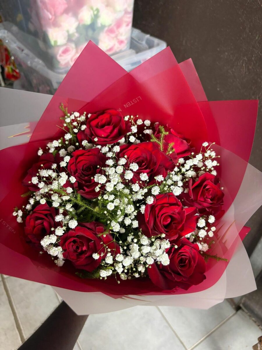 Bouquet de roses rouges élégant