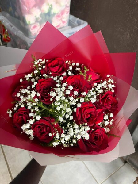 Bouquet de roses rouges élégant