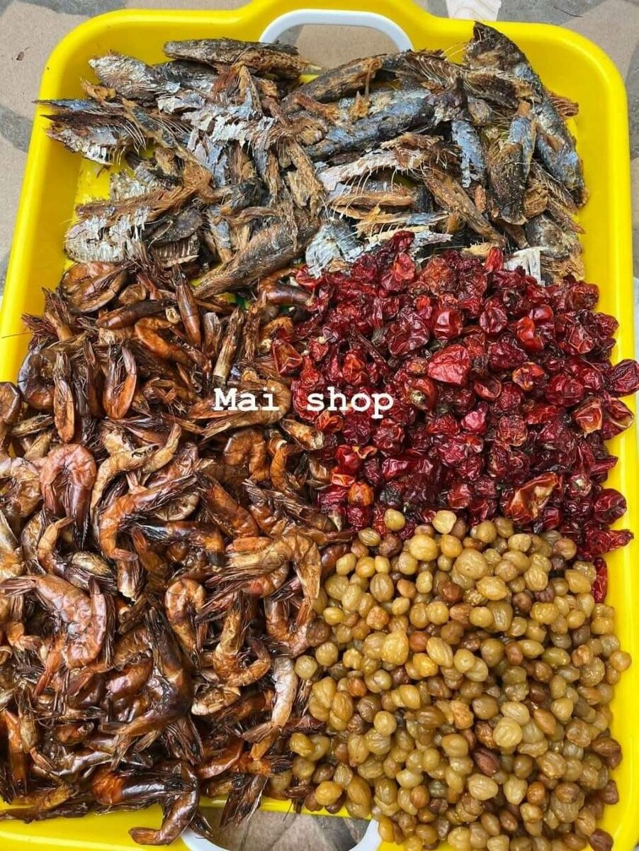 Mélange d'épices et crevettes séchées