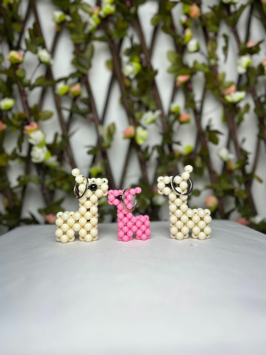 Porte-clés lama en perles colorées