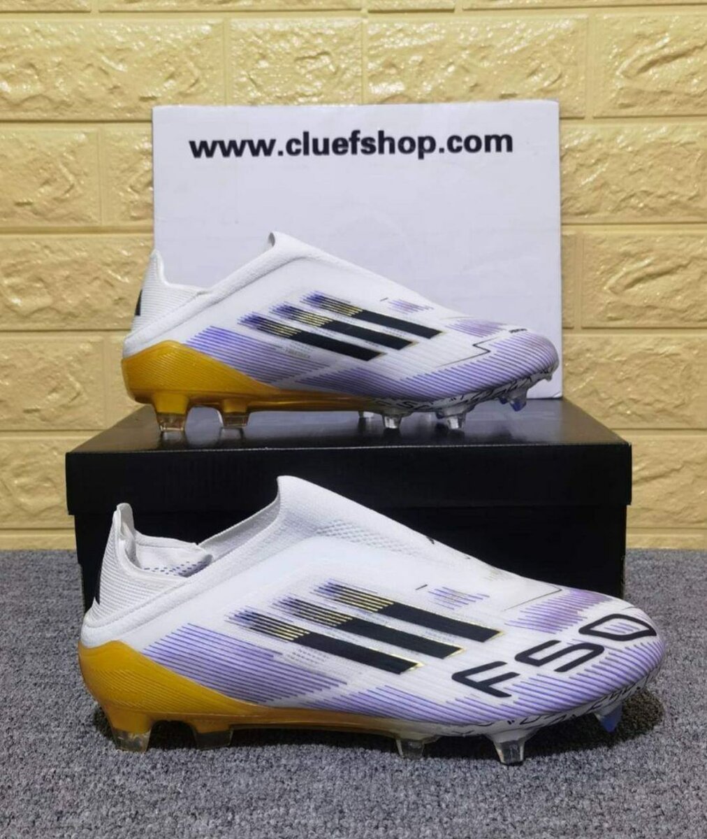 Chaussures de Football F50