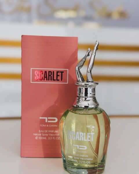 Perfume Scarlet