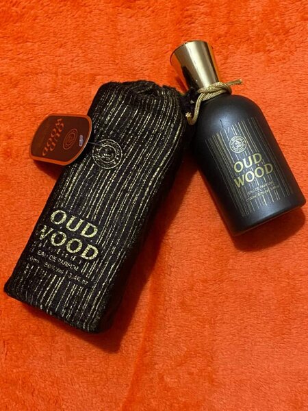 Parfum Oud Wood Édition Luxe