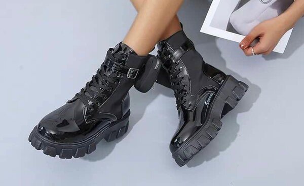 Bottes chunky avec poche stylée