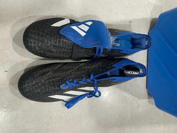 Chaussures de Foot Elegantes