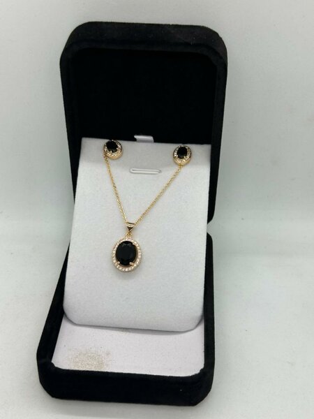 Parure élégante en onyx noir