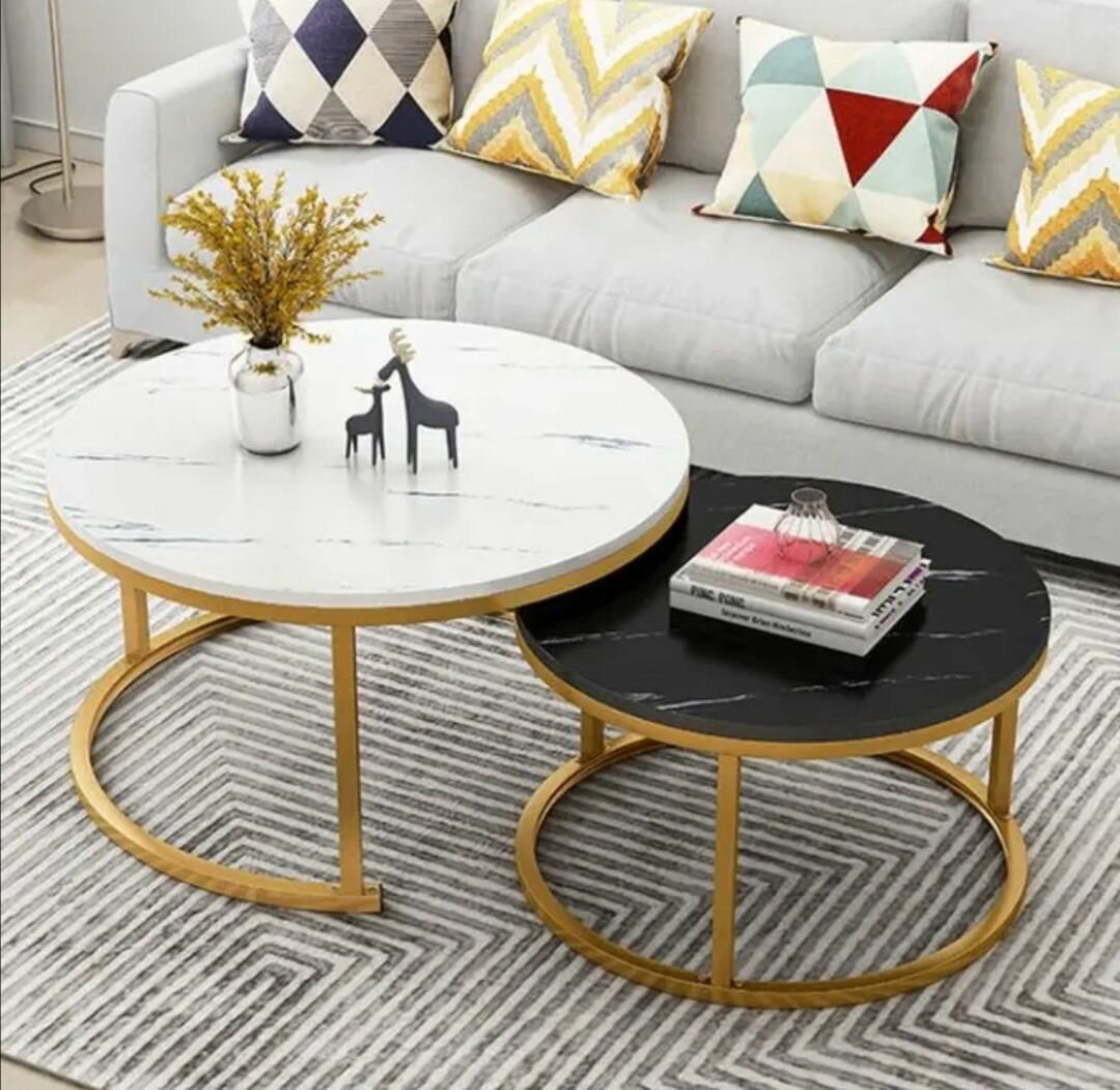 ANTIQUE CENTRE TABLE