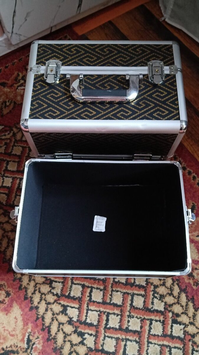 Make up bag(double decker)