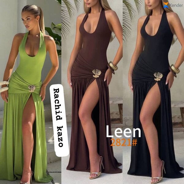 Robe longue sexy noire décolletée