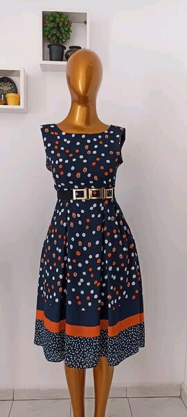 Robe mi-longue à motifs pour femme