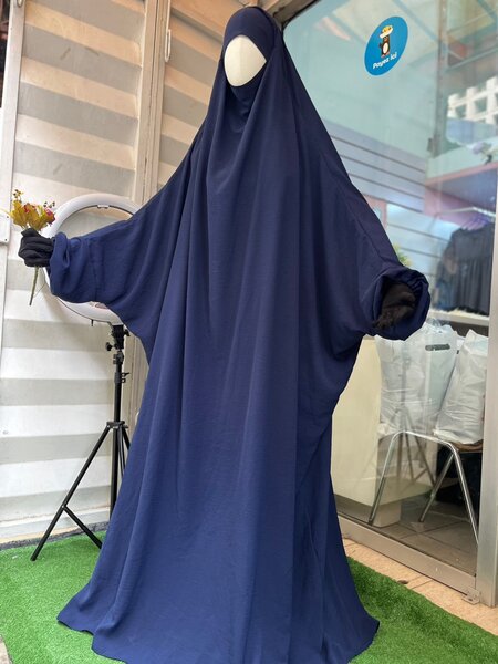 Djibeb bleu marine pour femme