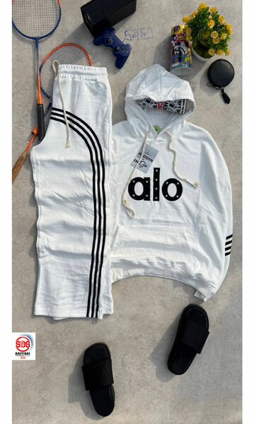 Ensemble de sport blanc élégant