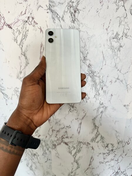 Samsung A05 Smartphone Moderne