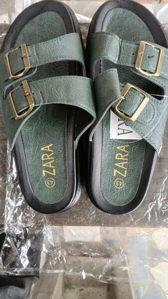 Sandales confort à boucles