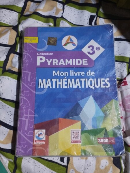 Livre de Mathématiques 3e