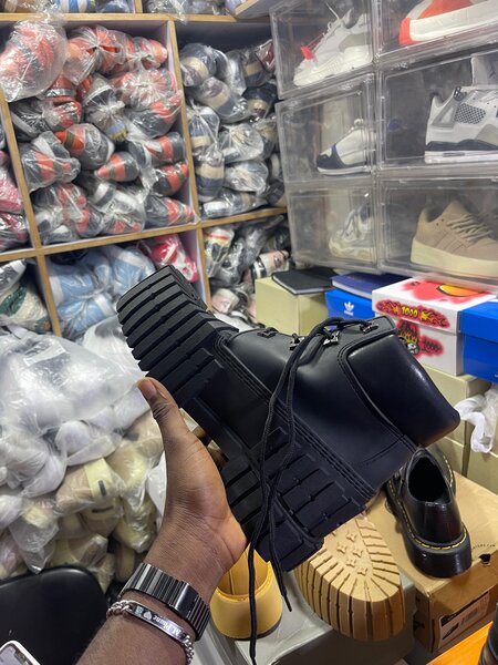 Disponible la Réinterprétation de la botte Timberland 6 pouc