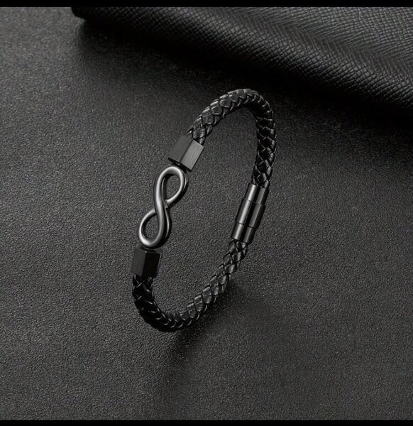 Bracelet cuir noir infini
