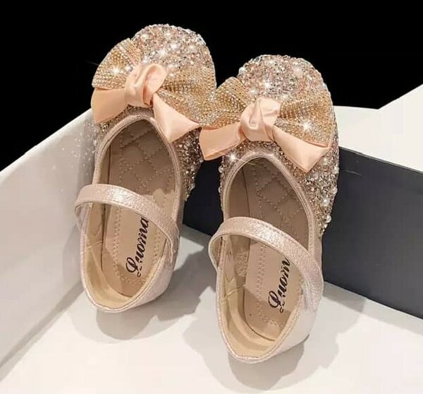 Chaussures pour filles