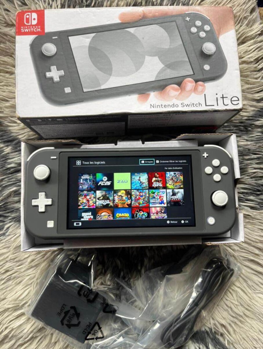 Nintendo Switch Lite Console
