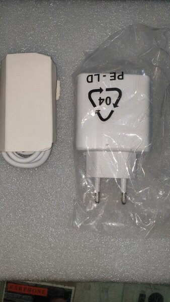 Samsung 45w Adaptor with cable