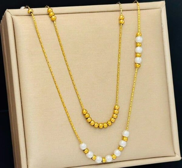 Elegant Gold Pearl Necklace