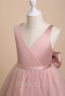 Girl Dress V-neck With Bow ( Fabric Net And Silk)
